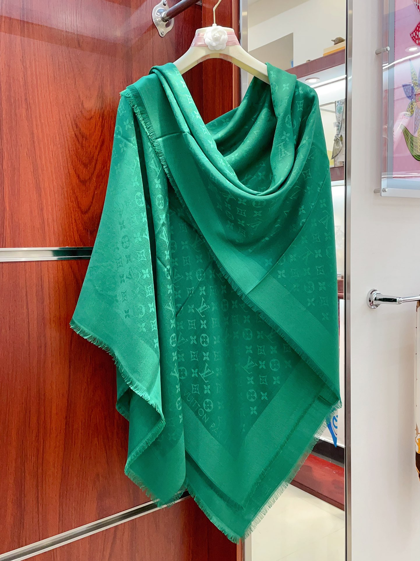 LV Monogram Denim Shawls M75498 Green